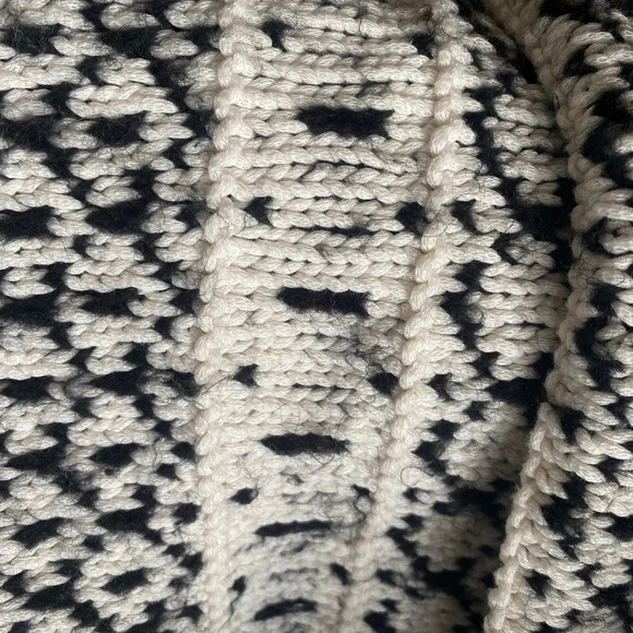 ZARA Black and Ivory Oversized Chunky Knit Cozy Cardigan Women’s Medium - Picture 6 of 6